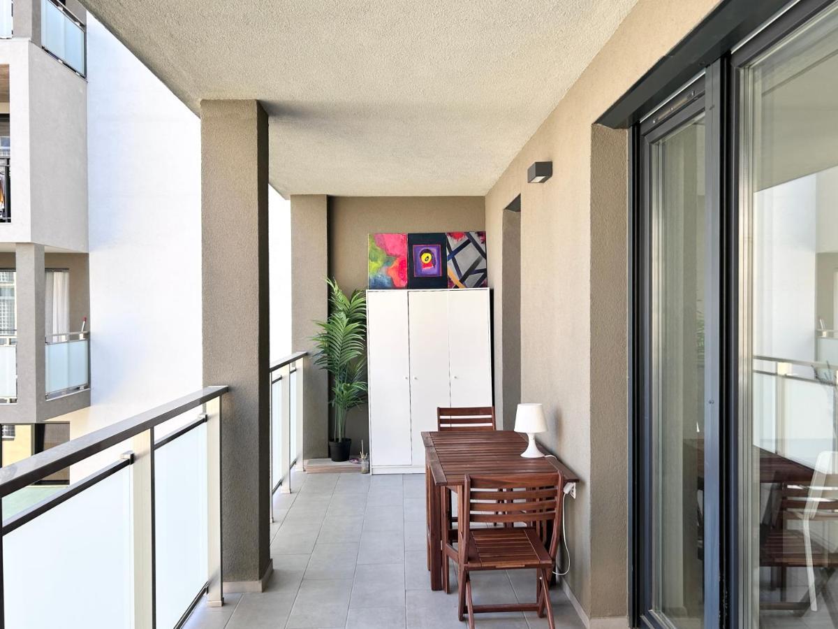 New 2022 Family&Friends Downtown Ac 3Br 2Ba Free Parking Big Balcony Near Metro&Train Station Self Check-In Apt Budapest Exterior photo